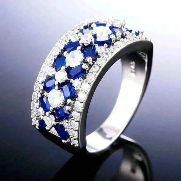 Gorgeous 925 Silver Blue Sapphire Diamond Band - Picture 1 of 6